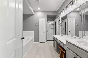 2304 Meadows Blvd, League City, TX 77573 - Photo 21