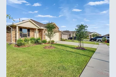 9818 Wembley Vista Court, Baytown, TX 77521 - Photo 3
