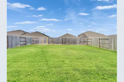 9818 Wembley Vista Court, Baytown, TX 77521 - Photo 25
