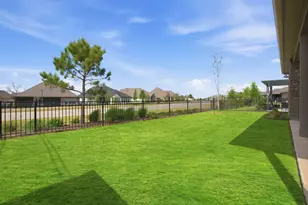 9727 Rockwell Dr, Willis, TX 77318 - Photo 35