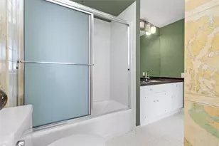 15 Greenway Plz, Houston, TX 77046 - Photo 19