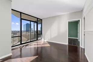15 Greenway Plz, Houston, TX 77046 - Photo 7