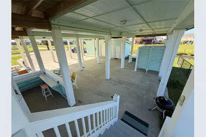 926 Surfside Drive, Crystal Beach, TX 77650 - Photo 13