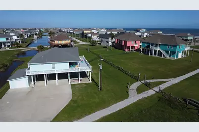 926 Surfside Drive, Crystal Beach, TX 77650 - Photo 1
