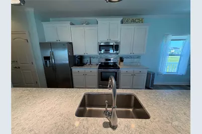 926 Surfside Drive, Crystal Beach, TX 77650 - Photo 29