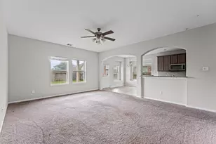 314 Marble Springs Ln, La Marque, TX 77568 - Photo 9