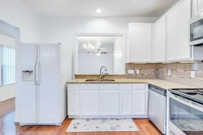 7501 Marble Ridge Drive, Austin, TX 78747 - Photo 7