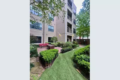 400 McGowen Street #2110, Houston, TX 77006 - Photo 17