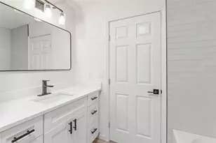 15903 Hickory Bend Dr, Alvin, TX 77511 - Photo 27