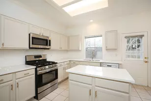 2138 Mossy Trail Dr, Katy, TX 77450 - Photo 9