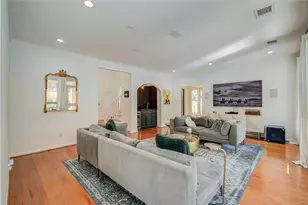 15835 N Barkers Landing Rd, Houston, TX 77079 - Photo 5