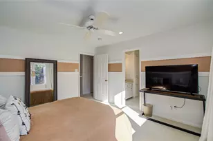 15835 N Barkers Landing Rd, Houston, TX 77079 - Photo 25