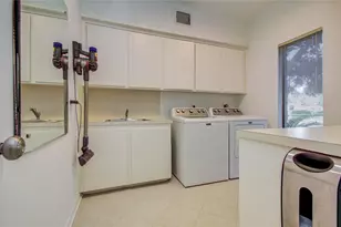 15835 N Barkers Landing Rd, Houston, TX 77079 - Photo 21