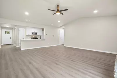 502 Pintail Lane, Taylor, TX 76574 - Photo 15