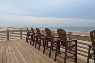 801 E Beach Dr, Galveston, TX 77550 - Photo 41
