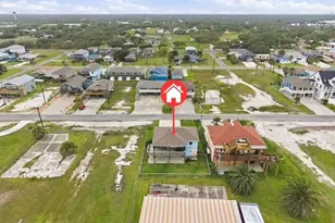 1306 S Magnolia St, Rockport, TX 78382 - Photo 35
