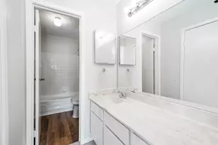 1900 Bay Area Blvd, Houston, TX 77058 - Photo 21