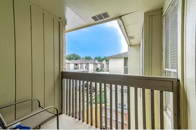 1900 Bay Area Boulevard #144, Houston, TX 77058 - Photo 23
