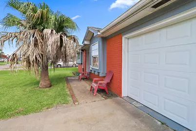 111 Grantham Road, Baytown, TX 77521 - Photo 25