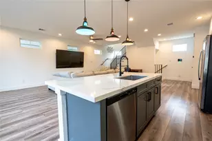 2056 Johanna Dr, Houston, TX 77055 - Photo 13