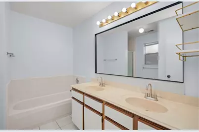 17050 Clan Macintosh Drive, Houston, TX 77084 - Photo 21