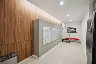 3600 Montrose Boulevard #304, Houston, TX 77006 - Photo 29