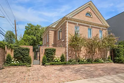 983 S Post Oak Lane, Houston, TX 77056 - Photo 1