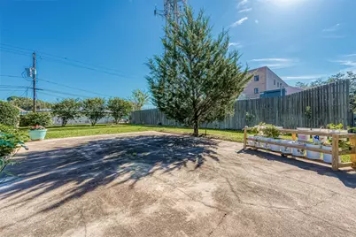 3426 Bradford Street, Houston, TX 77025 - Photo 37