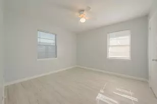 3426 Bradford St, Houston, TX 77025 - Photo 31
