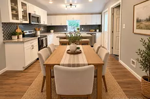 11306 Sandhurst Dr, Houston, TX 77048 - Photo 3