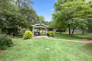 10807 Amar Dr, Conroe, TX 77303 - Photo 27