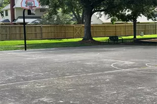 14202 Misty Knoll Ct, Houston, TX 77062 - Photo 37