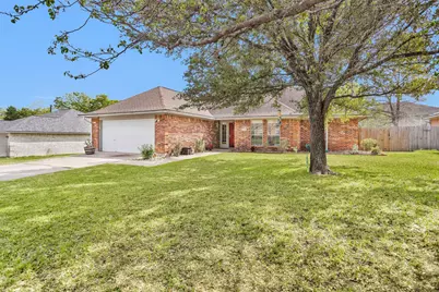 2009 Cobblestone Lane, Bryan, TX 77807 - Photo 5