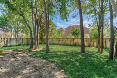 151 W Sundance Circle, The Woodlands, TX 77382 - Photo 3