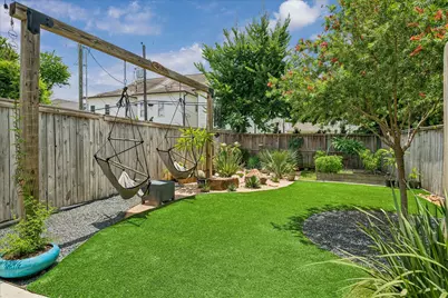 526 W 26th Street, Houston, TX 77008 - Photo 39