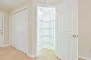 108 Dolphin Ave, Galveston, TX 77550 - Photo 9