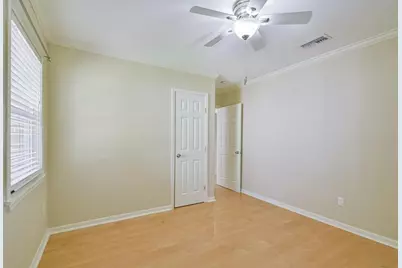 108 Dolphin Avenue, Galveston, TX 77550 - Photo 21