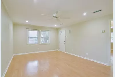 108 Dolphin Avenue, Galveston, TX 77550 - Photo 15