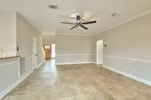 28130 Laura Ct, Conroe, TX 77385 - Photo 11