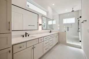 3709 Somerset York Ln, Houston, TX 77055 - Photo 21