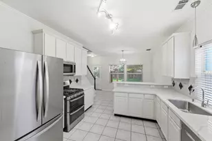 20531 Spring Bluff Ln, Spring, TX 77388 - Photo 9