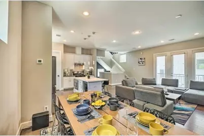 2403 Everett Street #C, Houston, TX 77009 - Photo 3