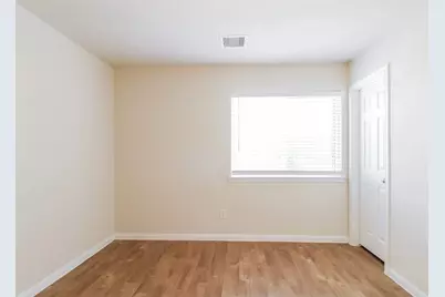 729 South Ella Creek, Lane, Houston, TX 77067 - Photo 9