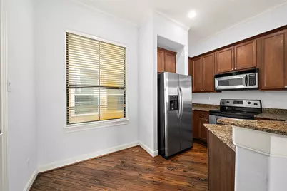 202 McGowen Street #F, Houston, TX 77006 - Photo 9