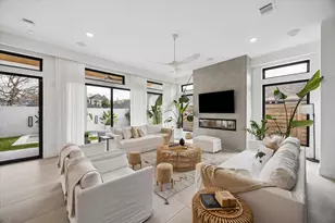 810 Dorothy St, Houston, TX 77007 - Photo 13