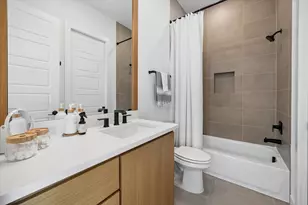 810 Dorothy St, Houston, TX 77007 - Photo 33