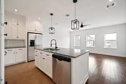 5408 Jonathan Lane, Houston, TX 77011 - Photo 9