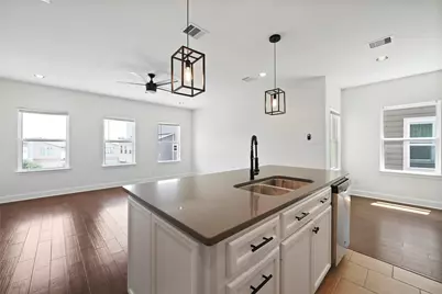 5408 Jonathan Lane, Houston, TX 77011 - Photo 7