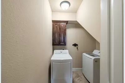 1324 Elkins Hollow Lane, League City, TX 77573 - Photo 9