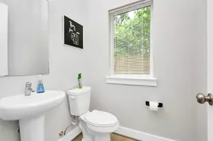 5718 Beall St, Houston, TX 77091 - Photo 11